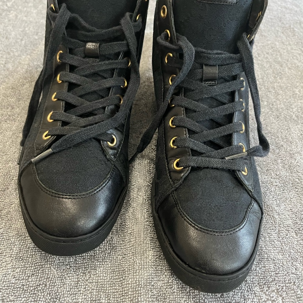 Gucci Black Canvas High-Top
Sneakers - Picture 2 of 7